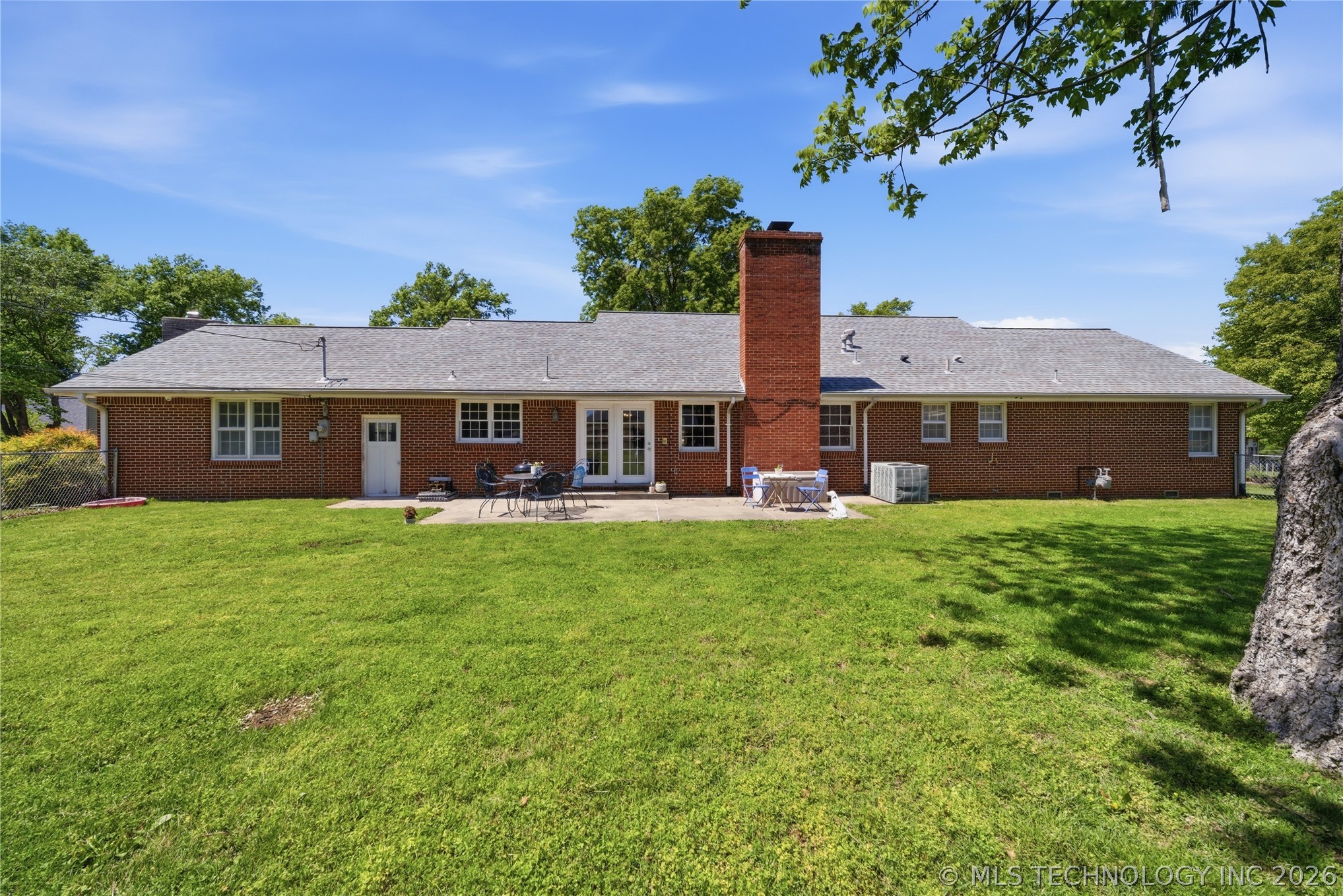 2114 Yale Avenue Property Photo 38