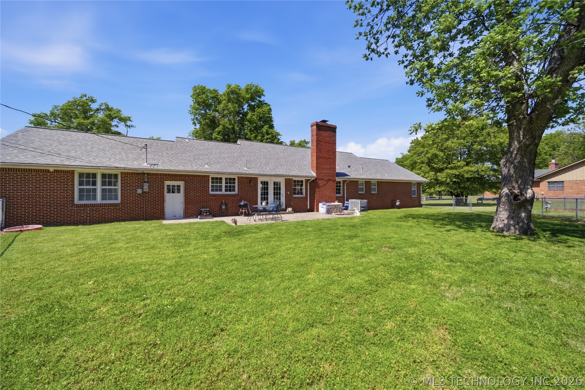 2114 Yale Avenue Property Photo 39