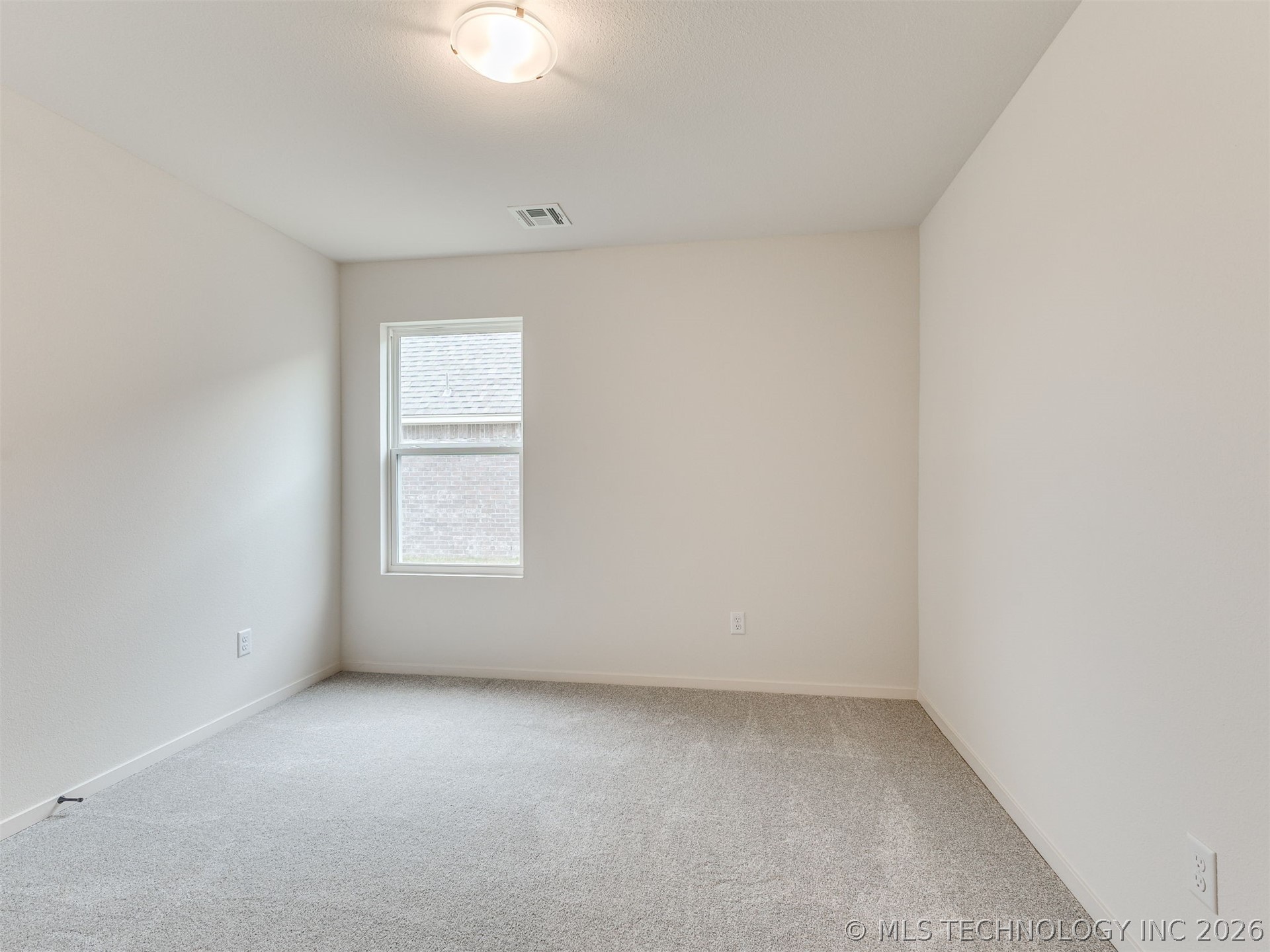 14739 S College Place Property Photo 17