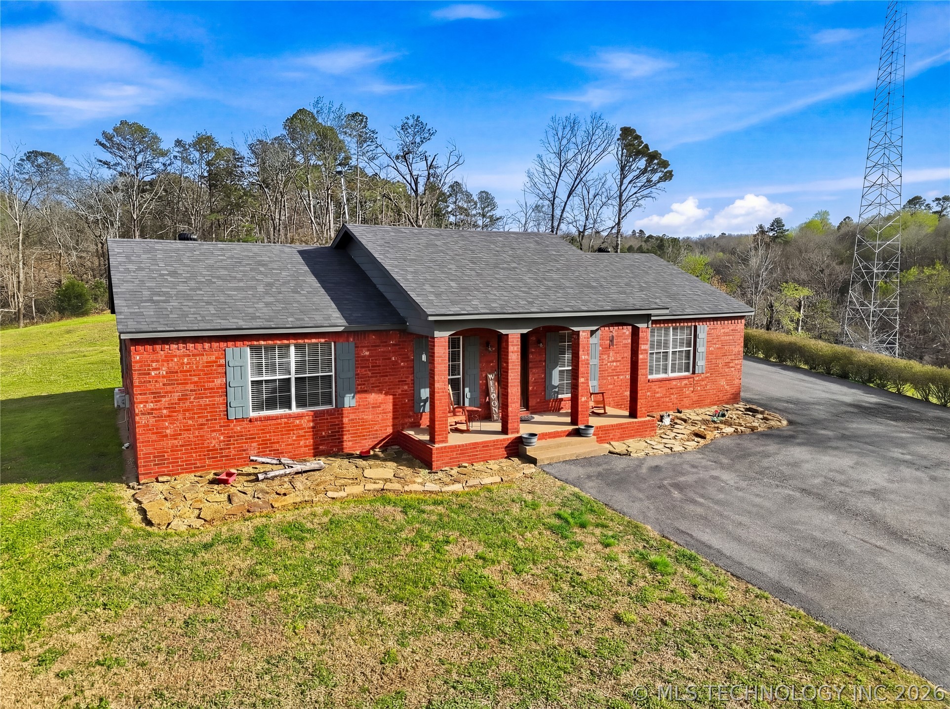 470444 Highway 62 Property Photo 1