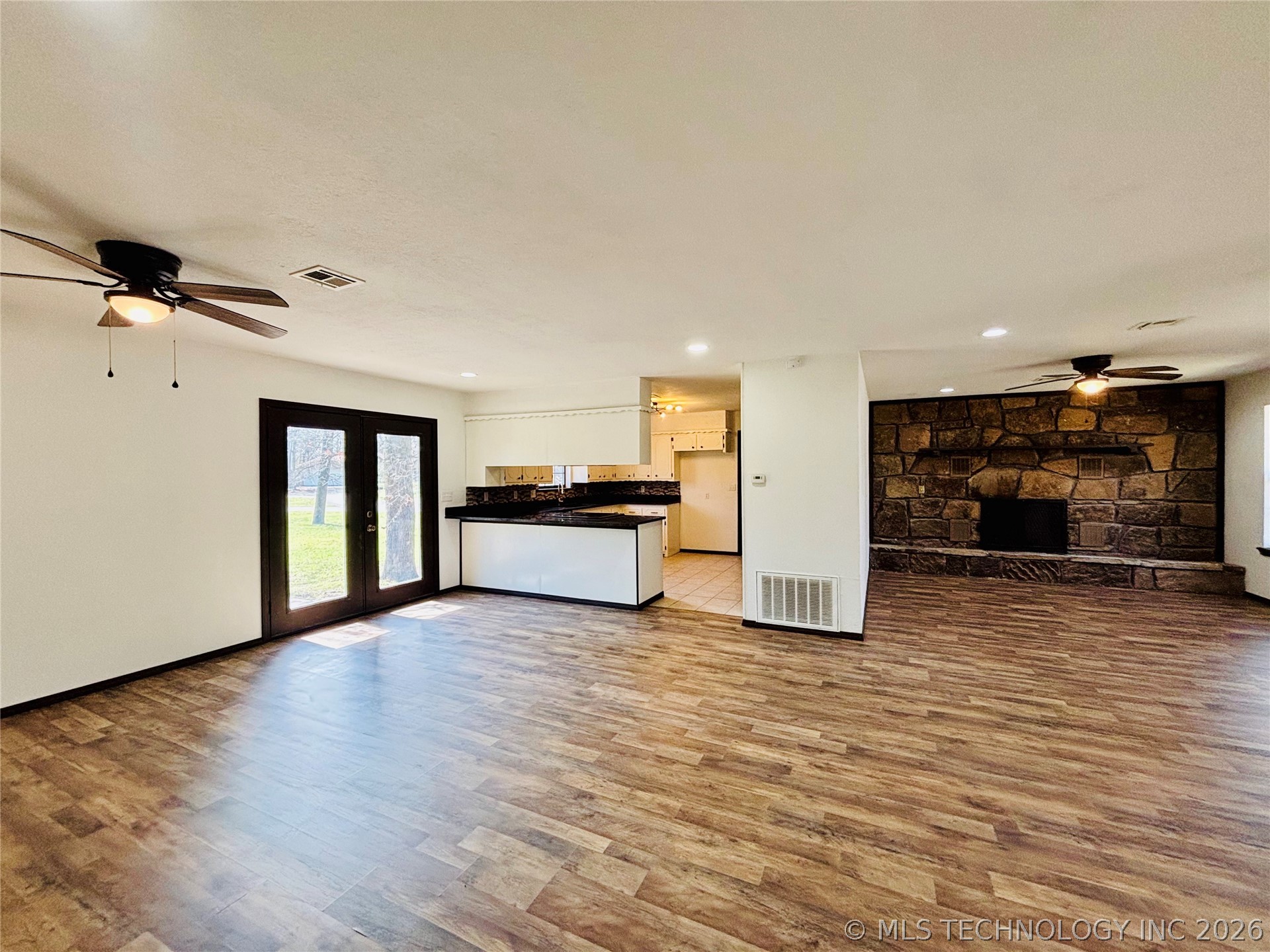 417308 Bridgeport Road Property Photo 10