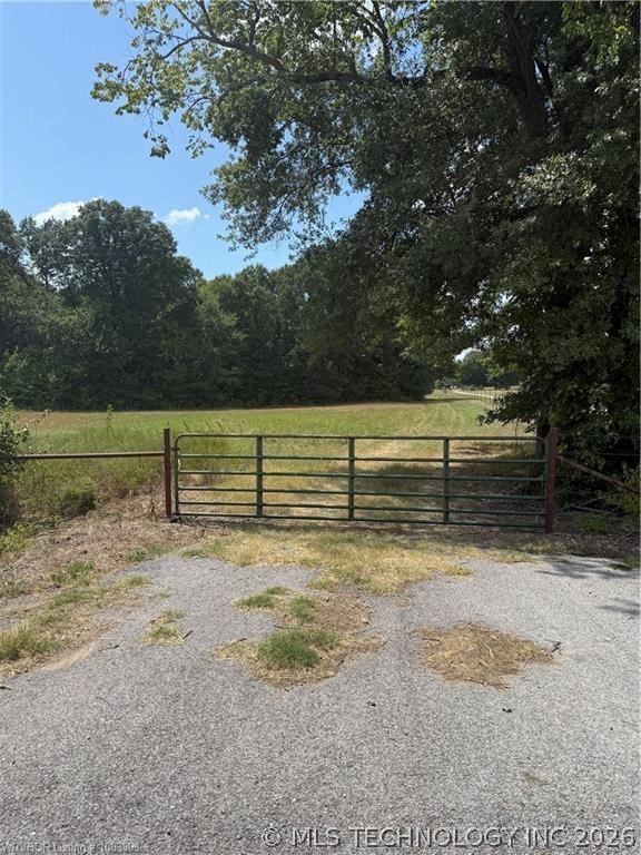 0000 N Tamaha Property Photo 3