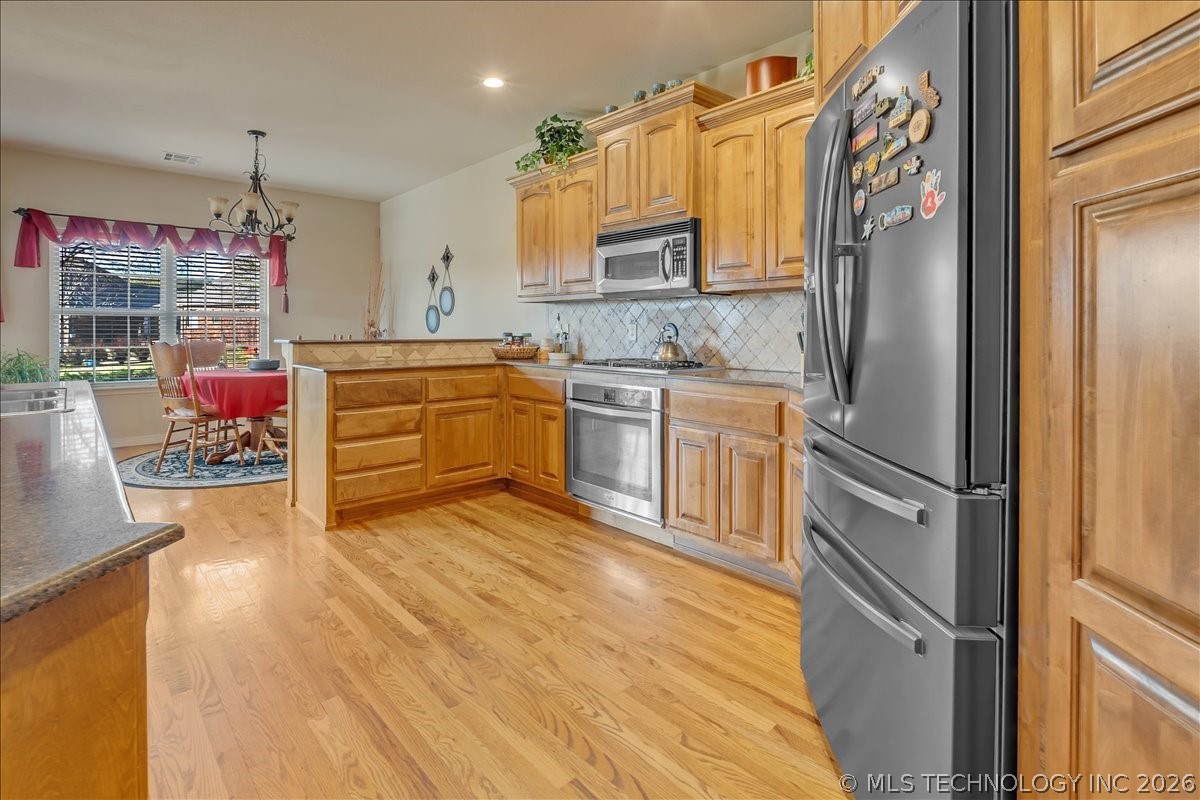 16506 E 49th Place Property Photo 21