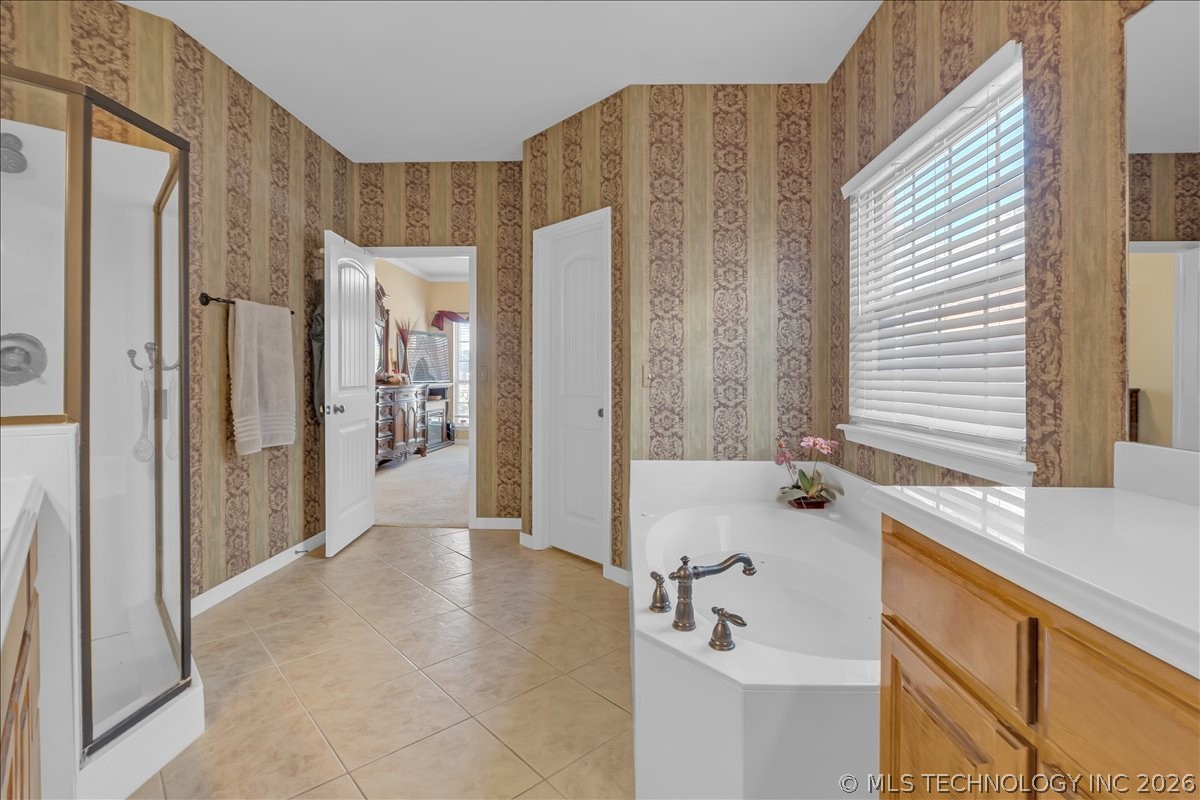 16506 E 49th Place Property Photo 32