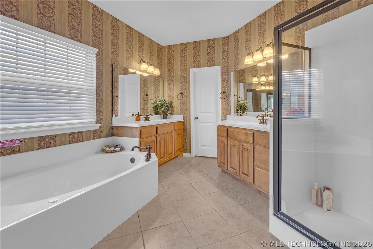16506 E 49th Place Property Photo 33