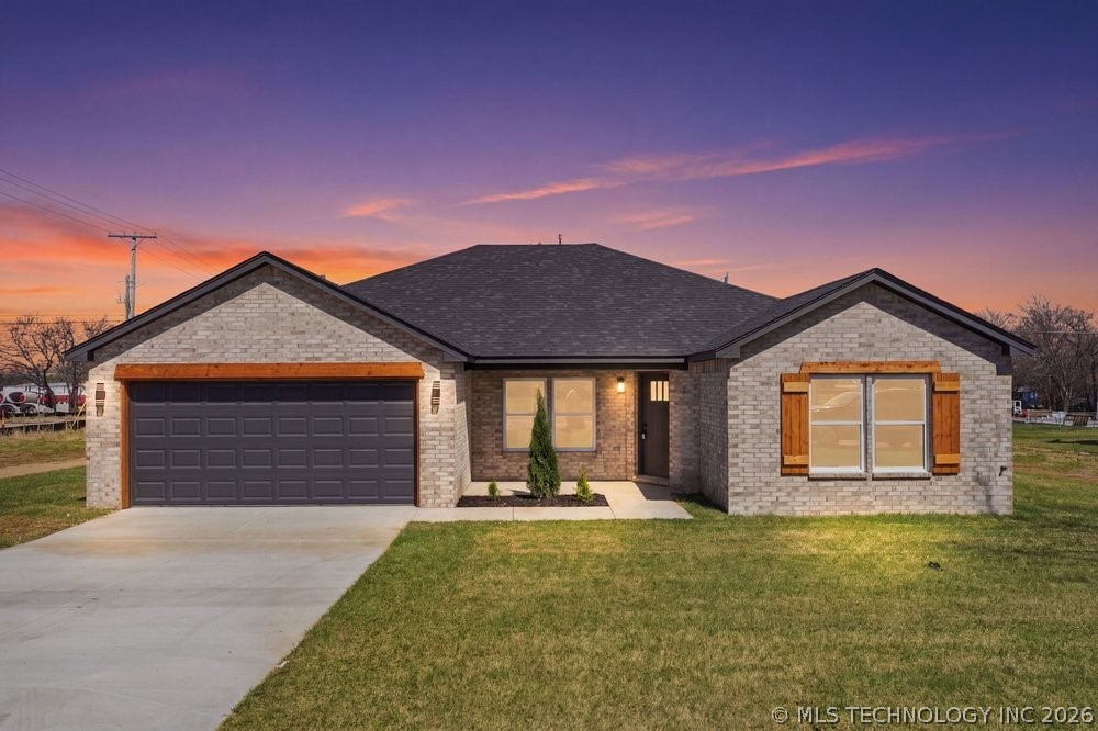 16101 E Oklahoma Street Property Photo 1