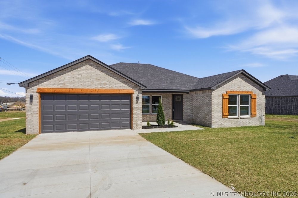 16101 E Oklahoma Street Property Photo 2