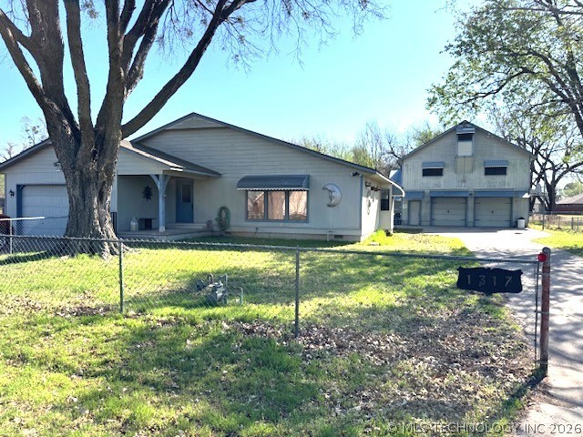1317 N 1st Street Property Photo 1