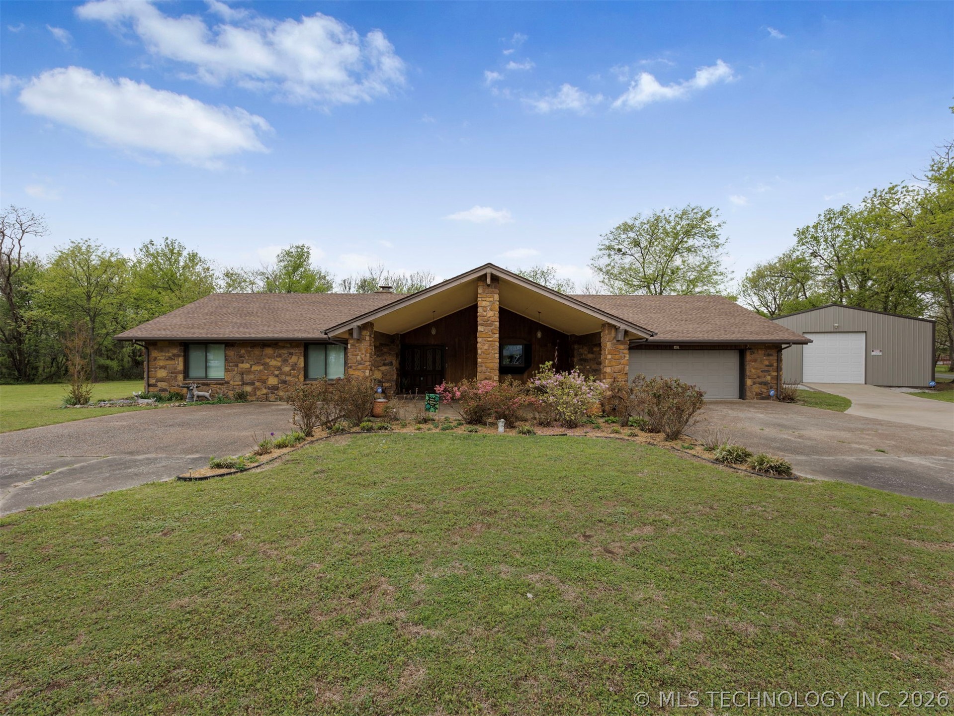 1485 Old Ketchum Road Property Photo 1