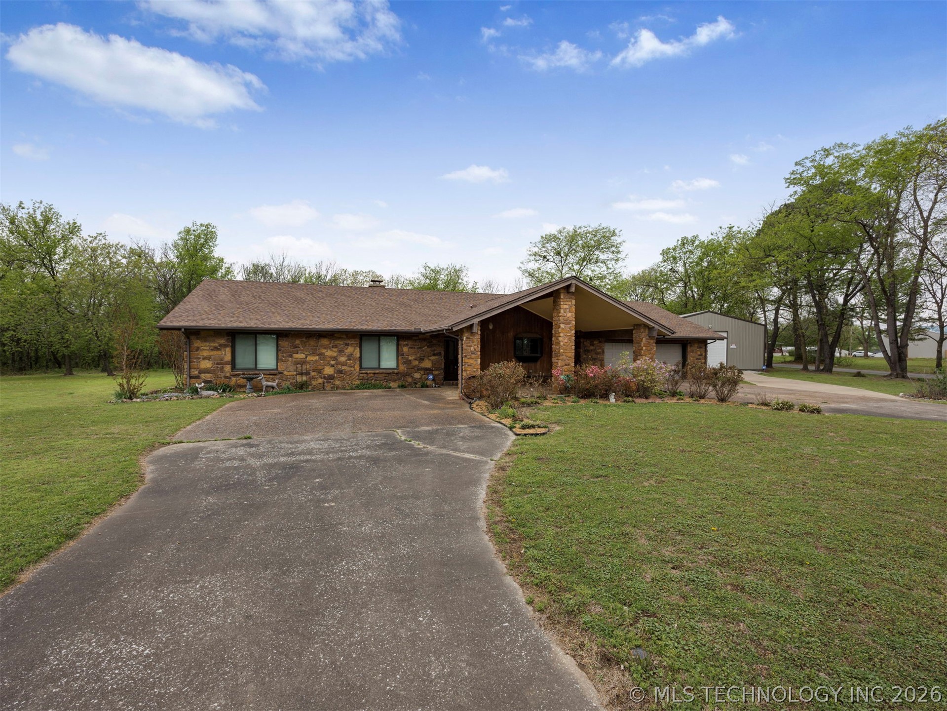1485 Old Ketchum Road Property Photo 4