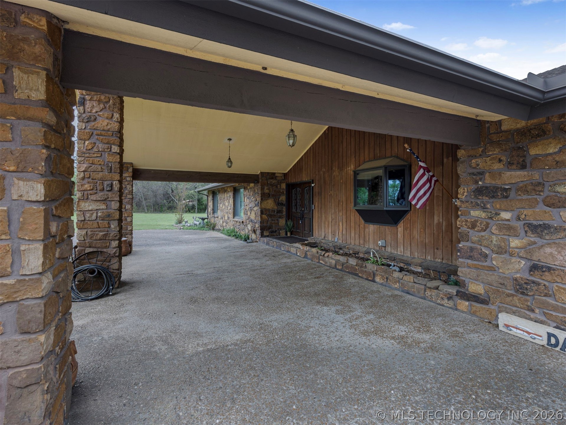 1485 Old Ketchum Road Property Photo 5