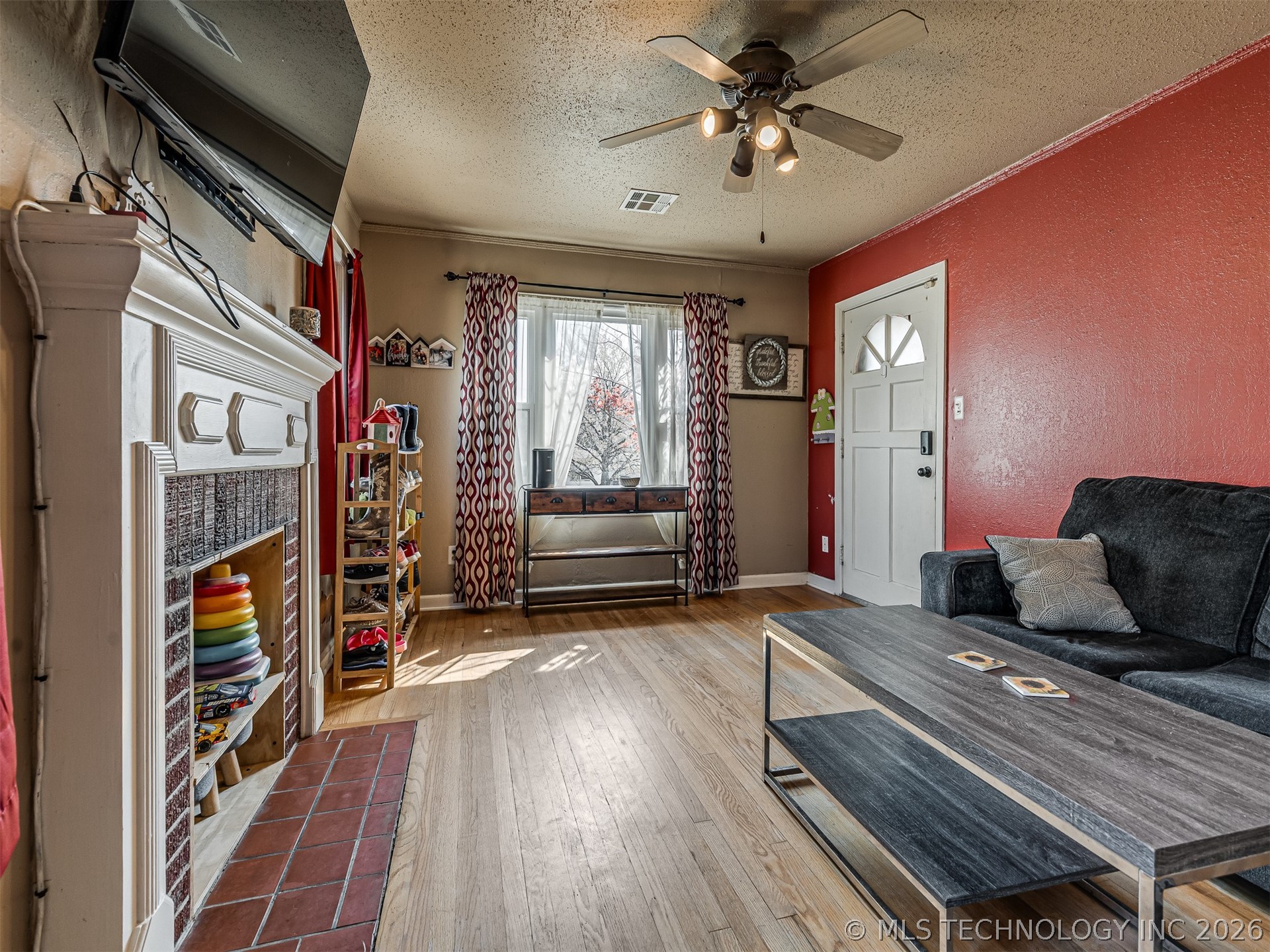 1024 N Main Street Property Photo 14