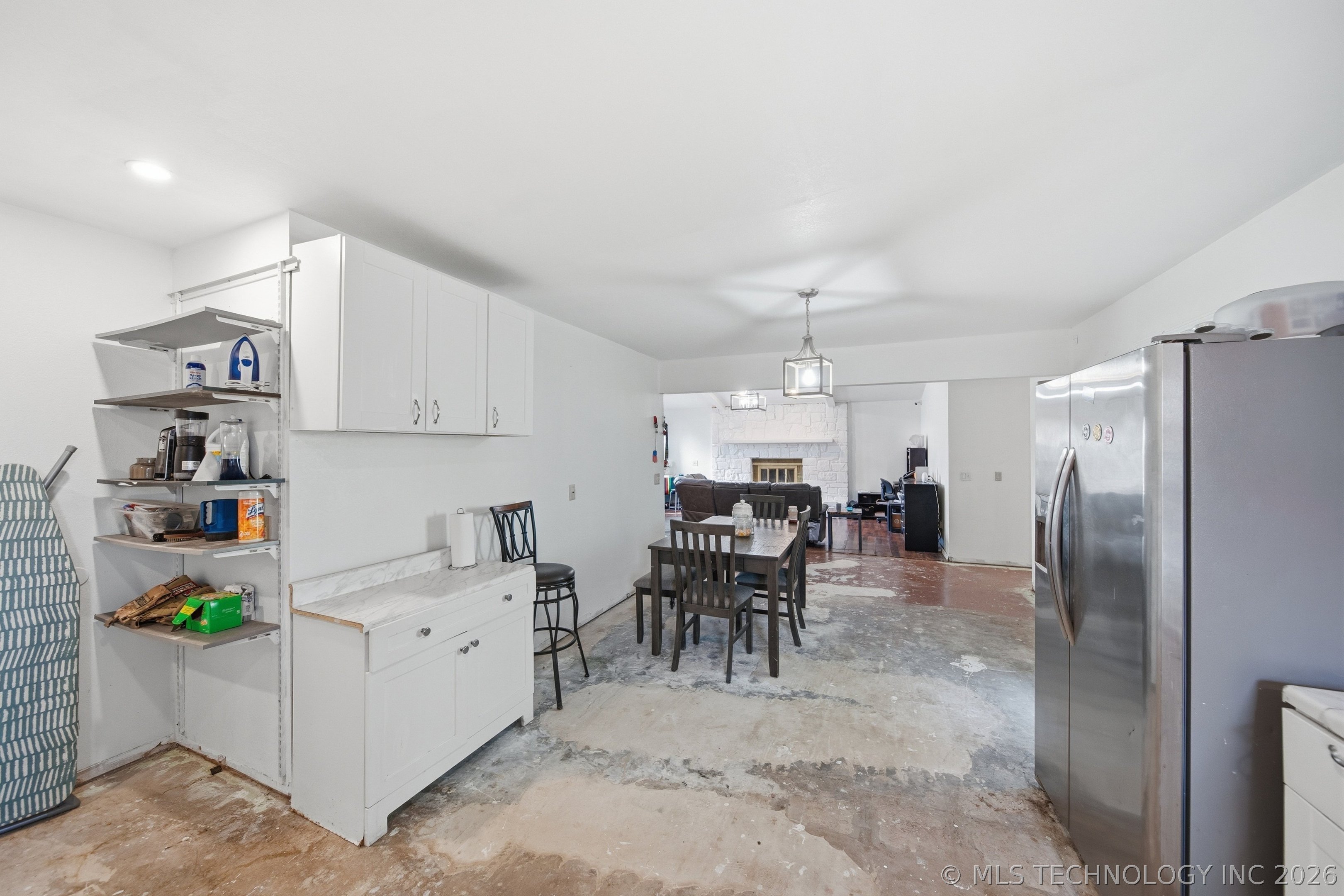 14209 E 37th Place Property Photo 12