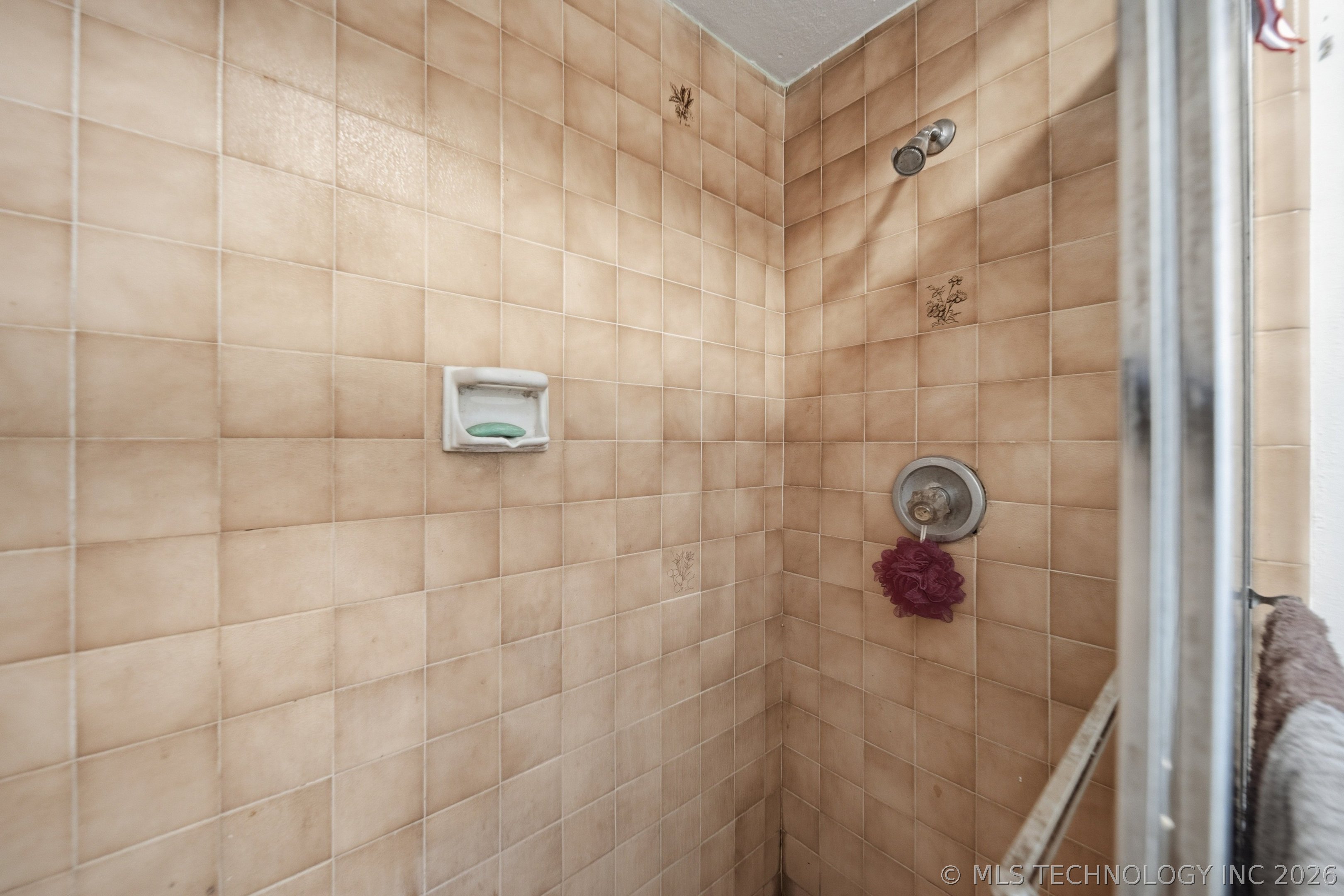 14209 E 37th Place Property Photo 19