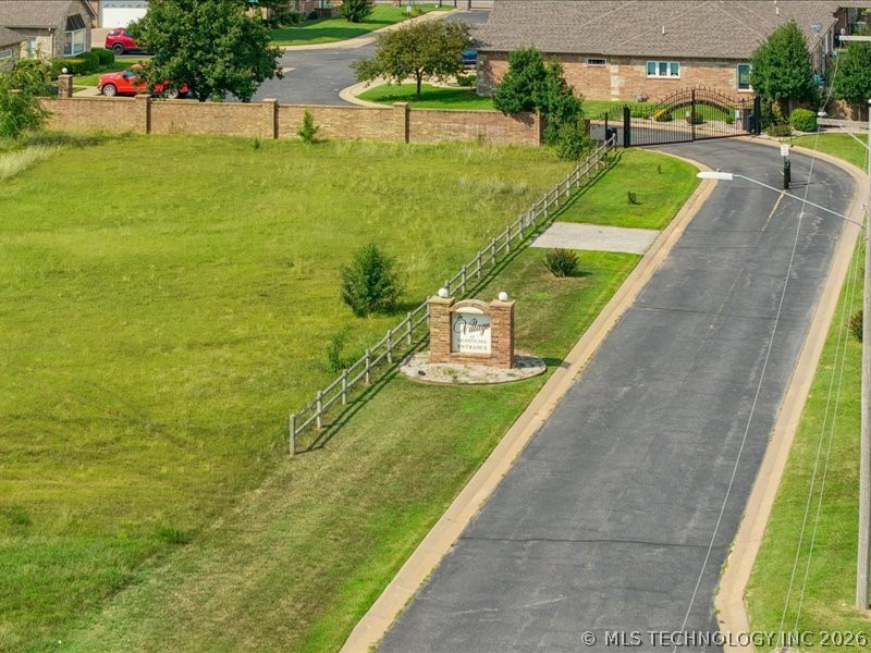 501 St Andrews Place Property Photo 2
