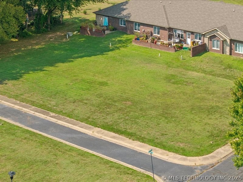 501 St Andrews Place Property Photo 7