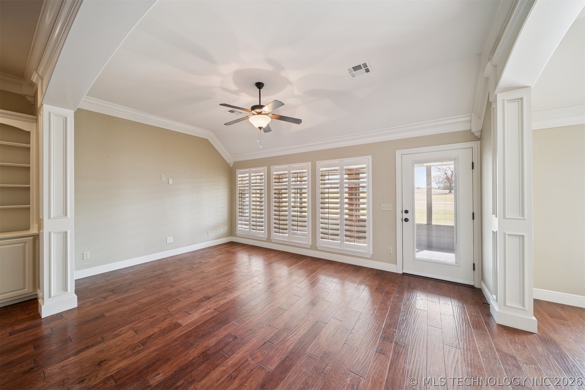5020 Lake Breeze Road Property Photo 21