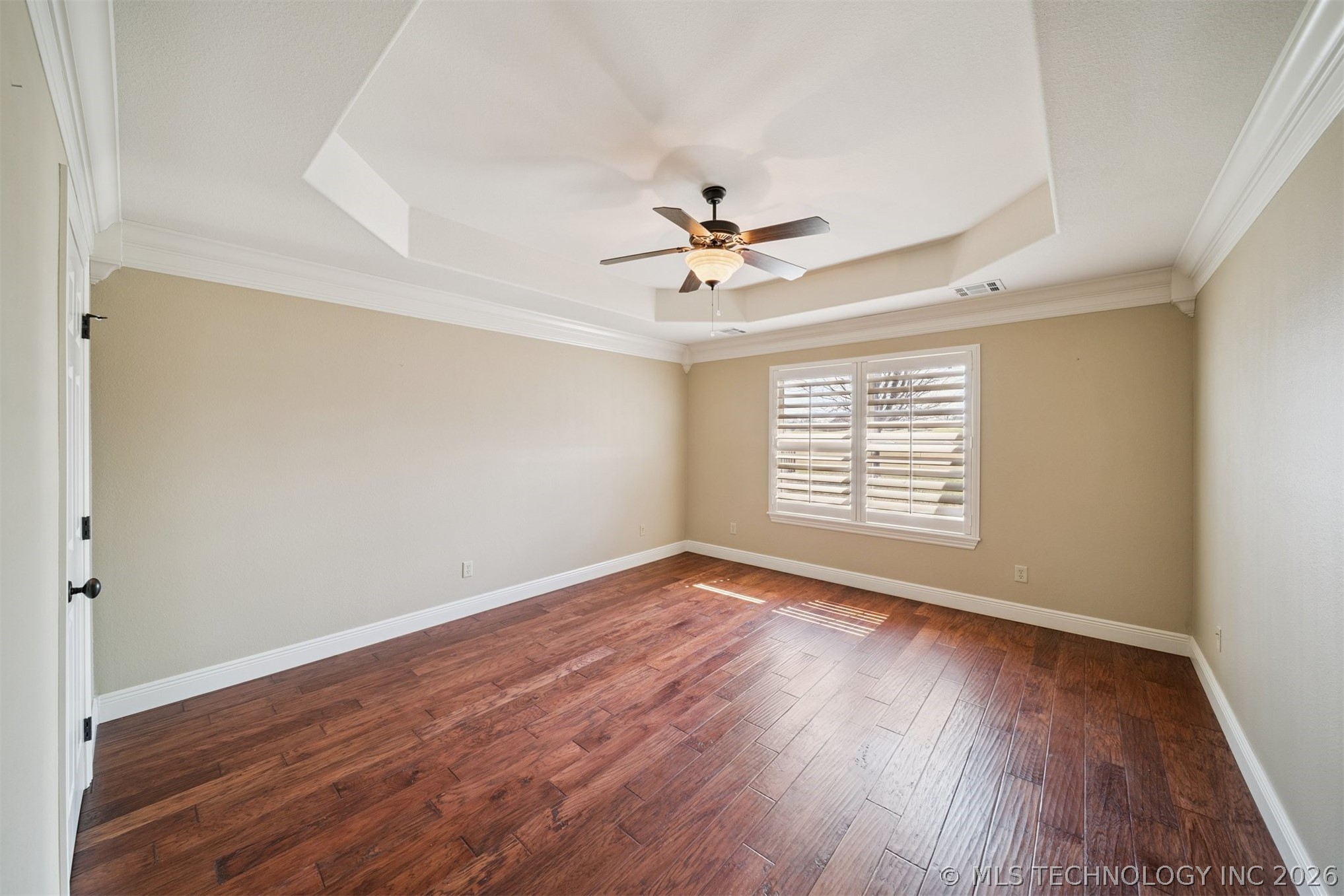 5020 Lake Breeze Road Property Photo 34