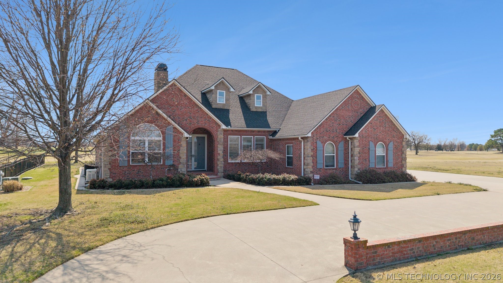 5020 Lake Breeze Road Property Photo 47