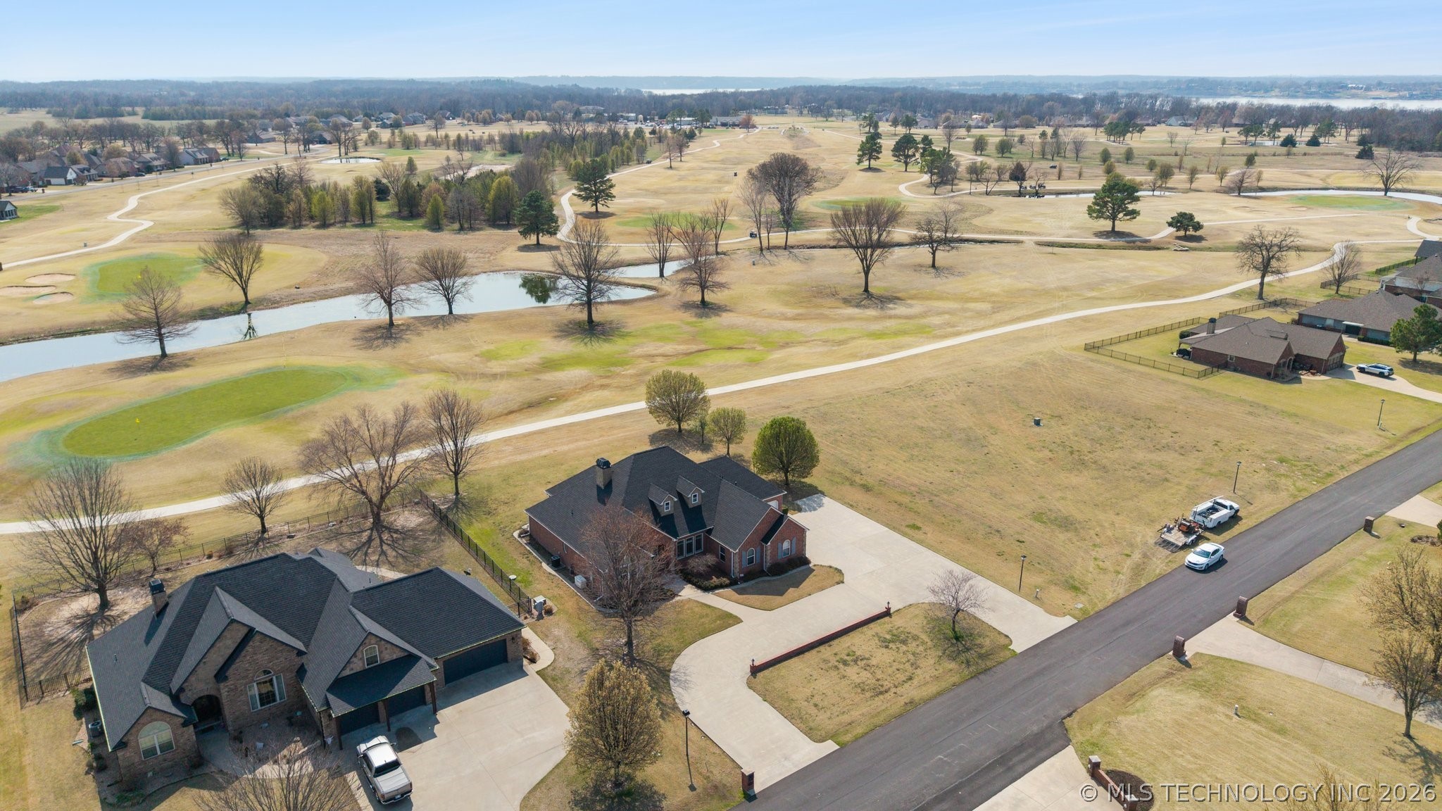 5020 Lake Breeze Road Property Photo 51