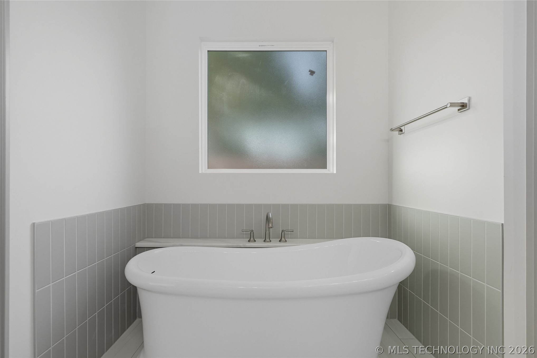 3921 S Madison Avenue Property Photo 13