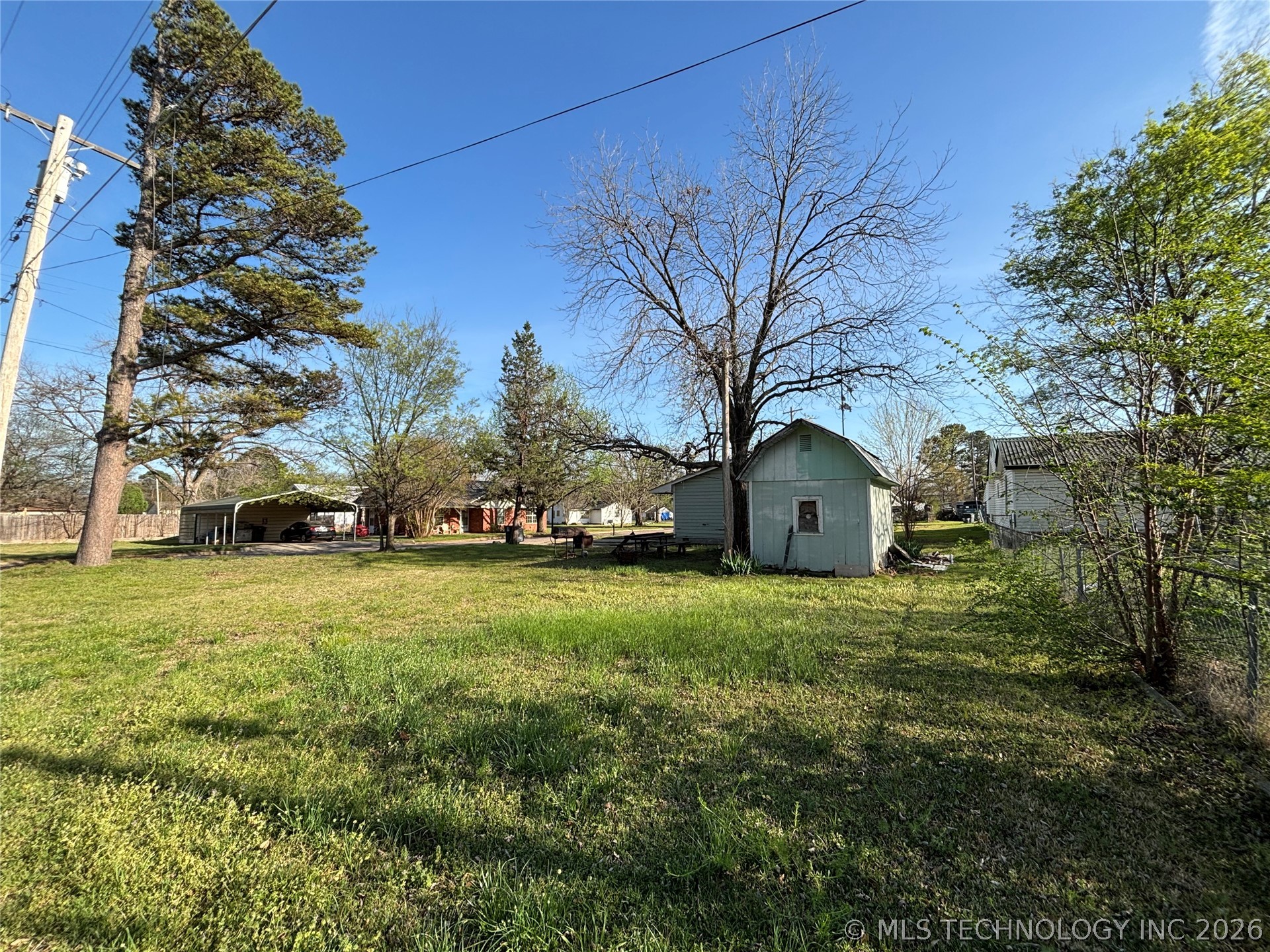 902 Roosevelt Property Photo 8