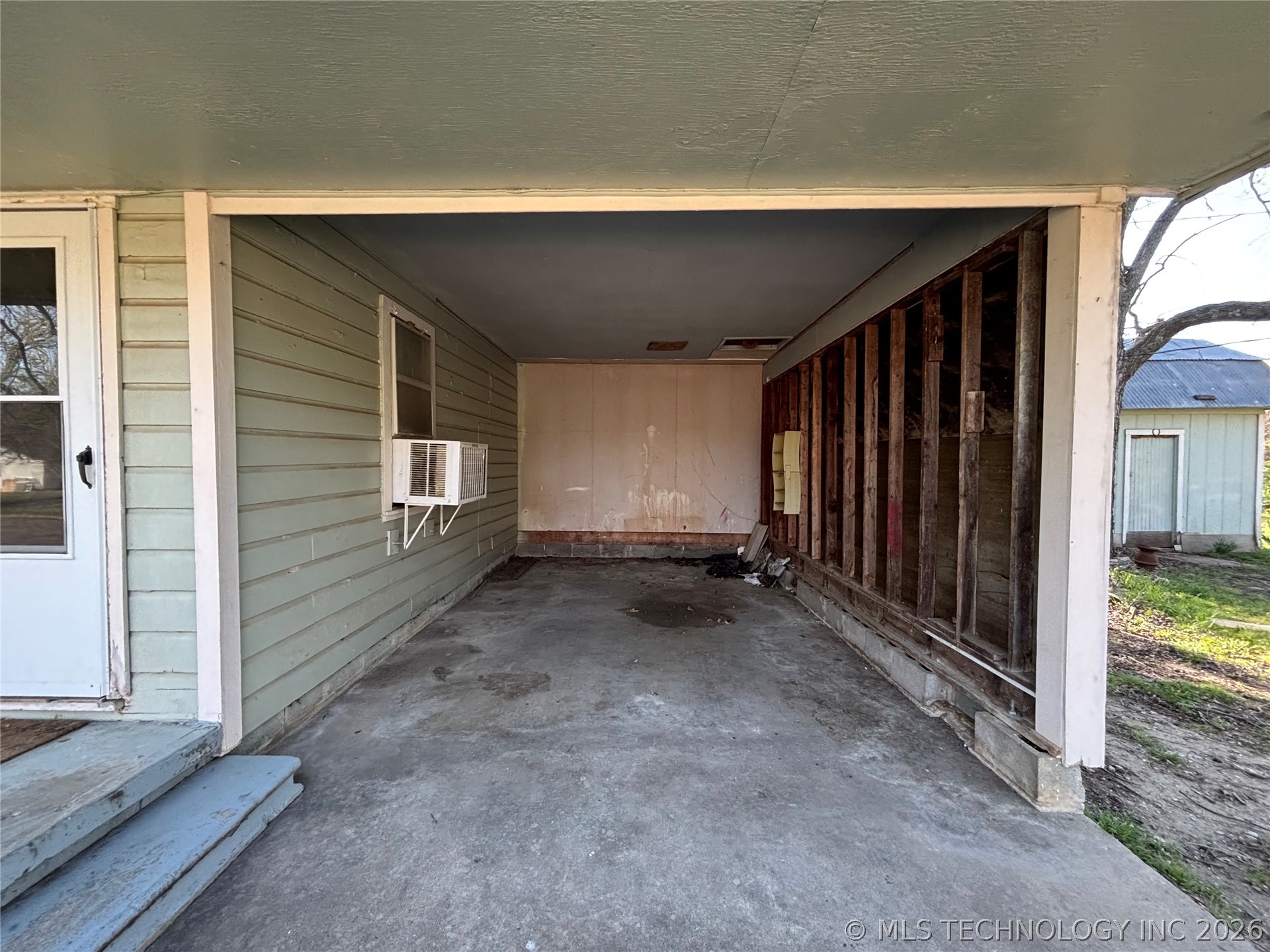 902 Roosevelt Property Photo 14