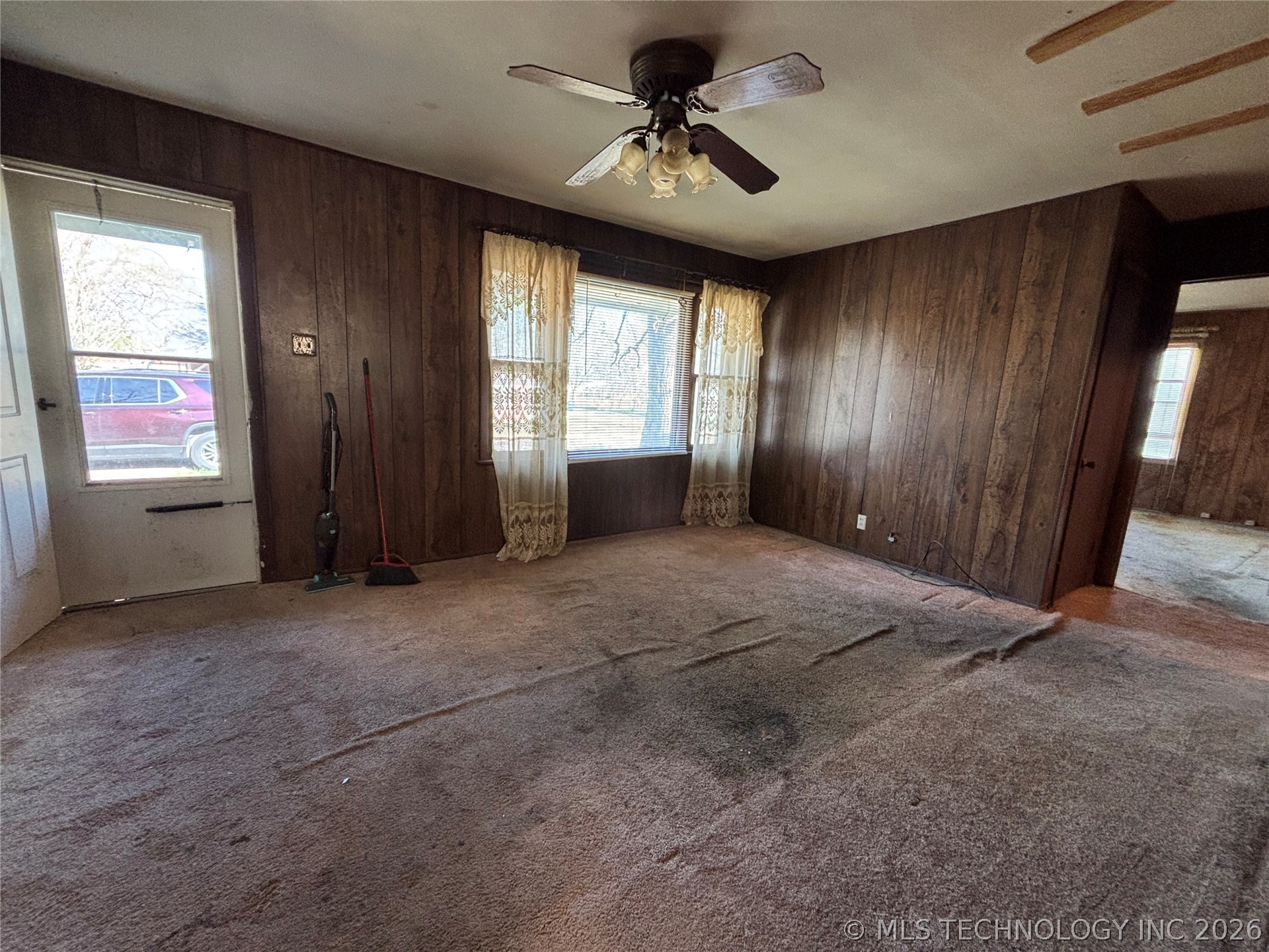 902 Roosevelt Property Photo 16