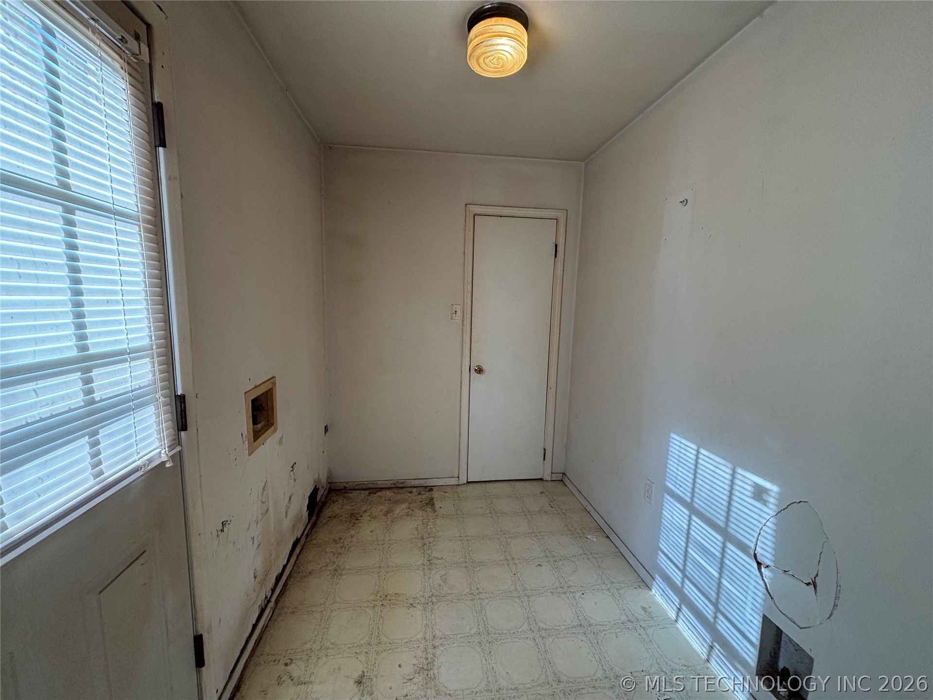 902 Roosevelt Property Photo 19