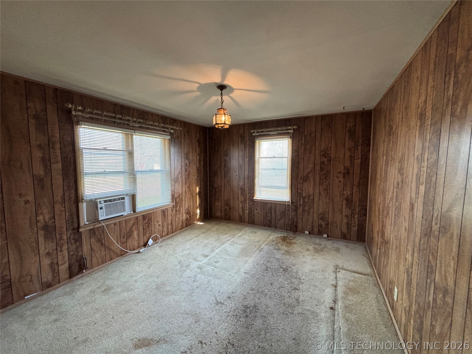 902 Roosevelt Property Photo 27