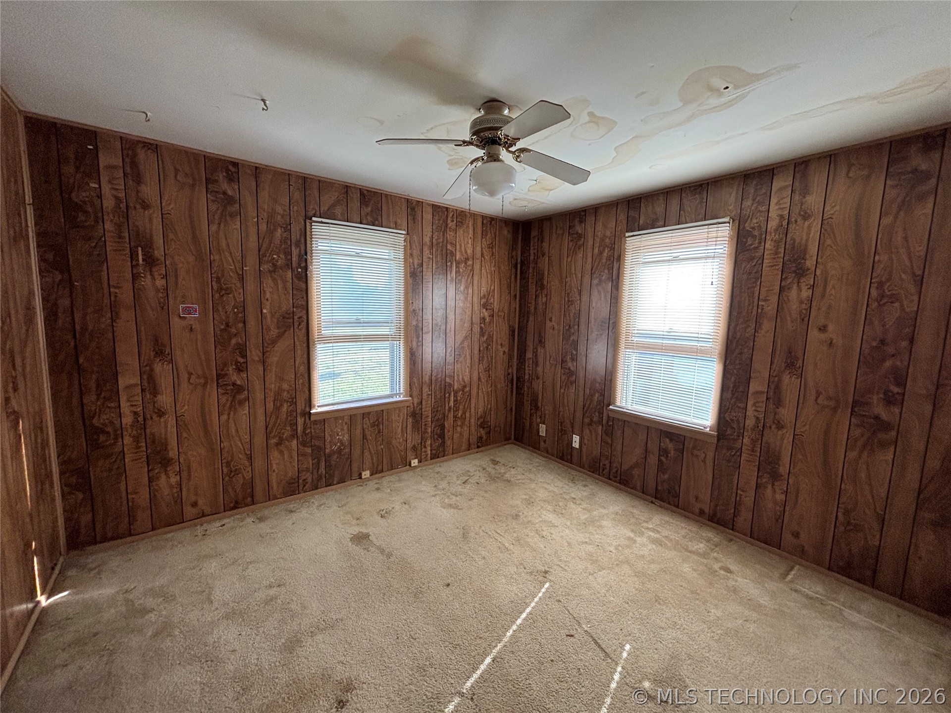 902 Roosevelt Property Photo 35