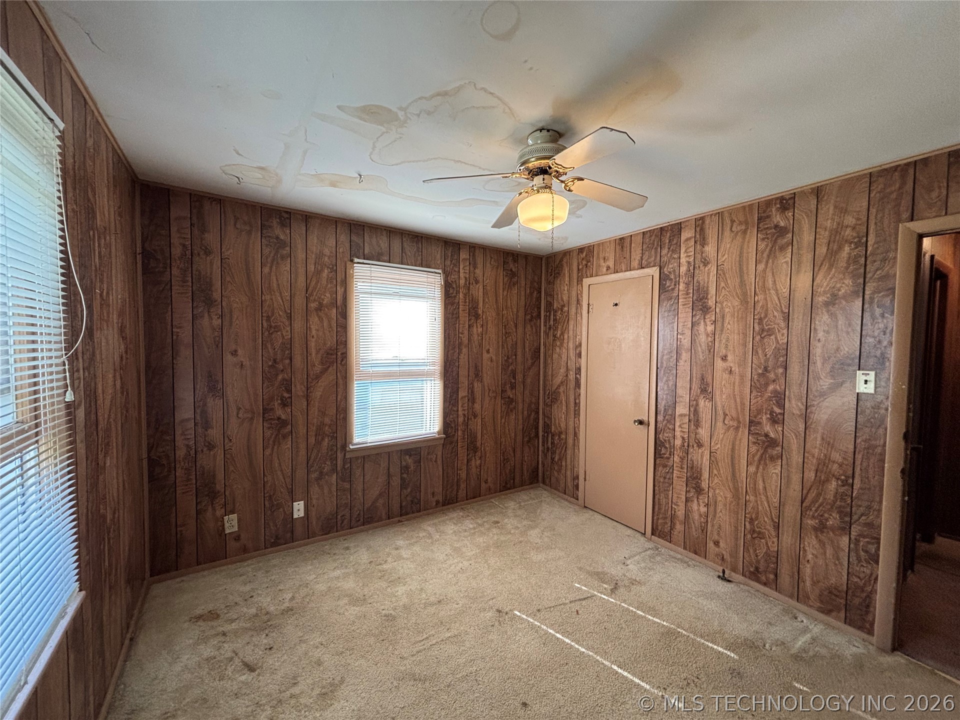 902 Roosevelt Property Photo 36