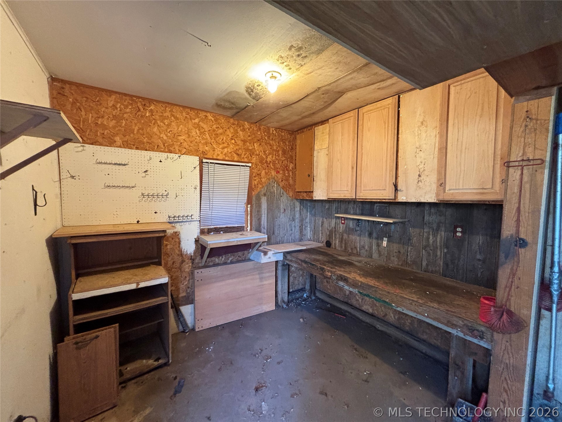 902 Roosevelt Property Photo 42