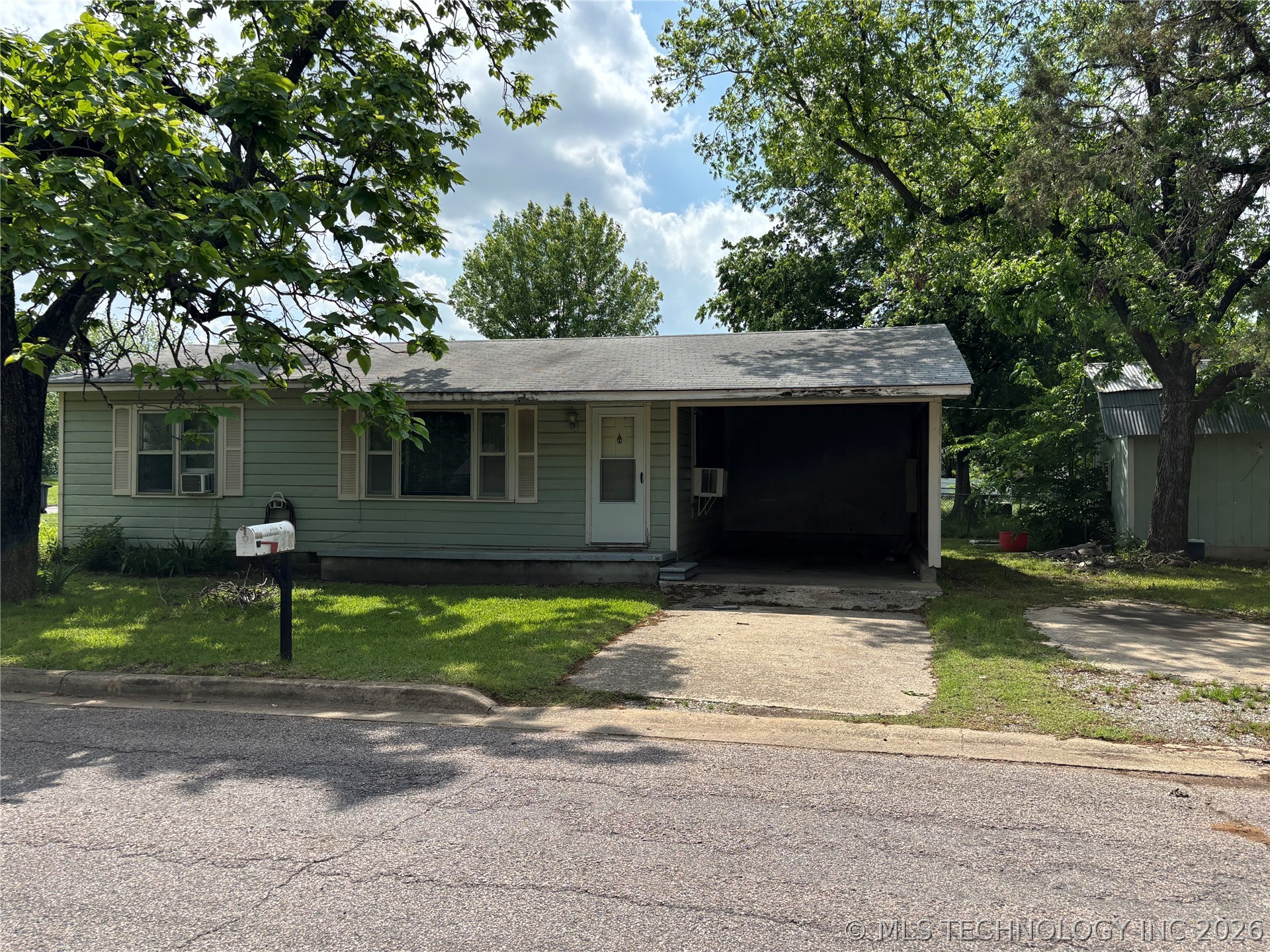 902 Roosevelt Property Photo 46