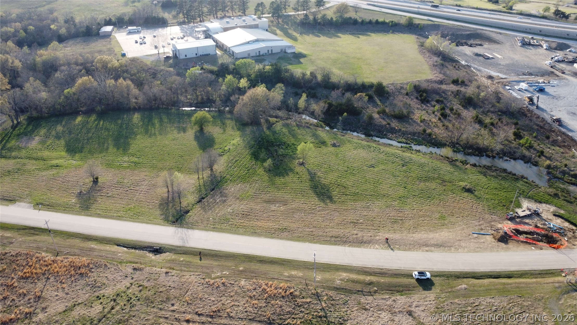 Peaceable Road Property Photo 1