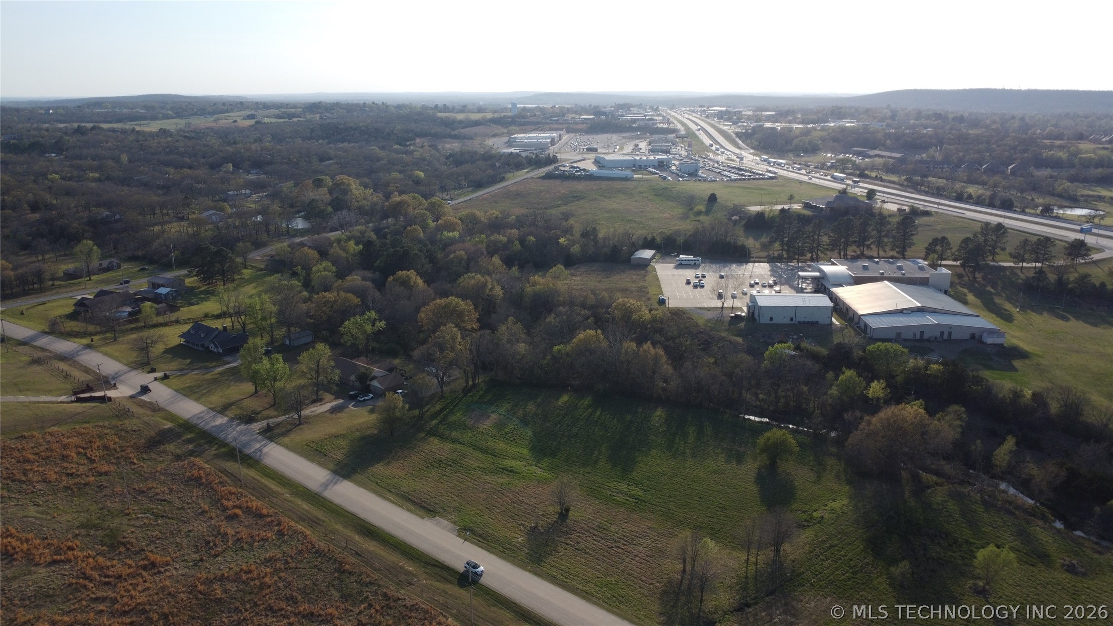 Peaceable Road Property Photo 11