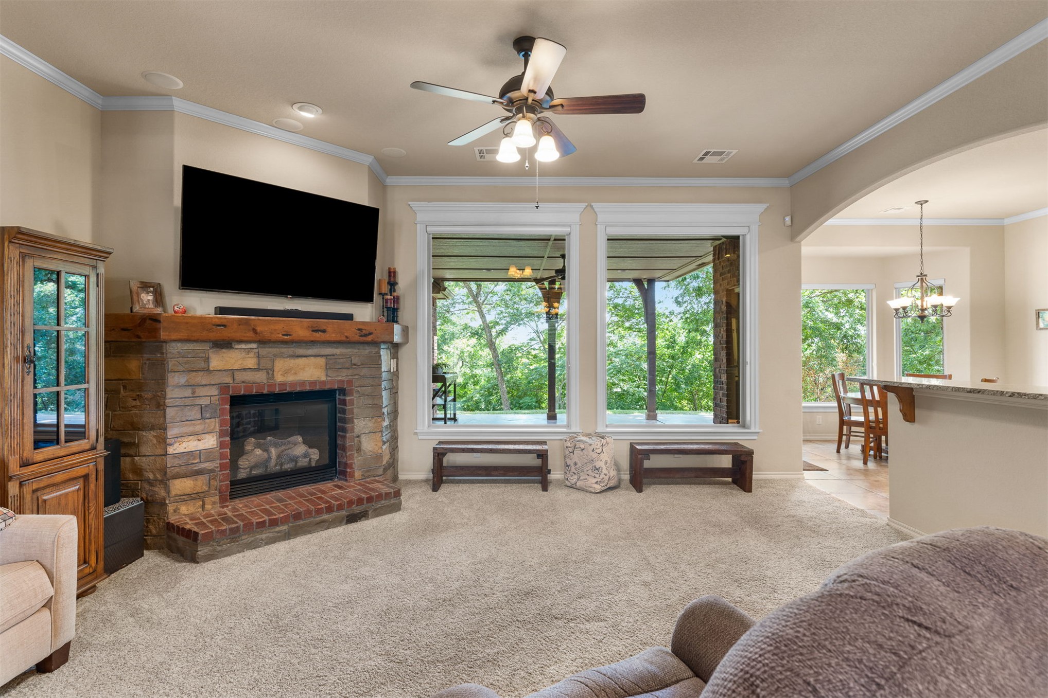 22013 Countryside Drive Property Photo 10