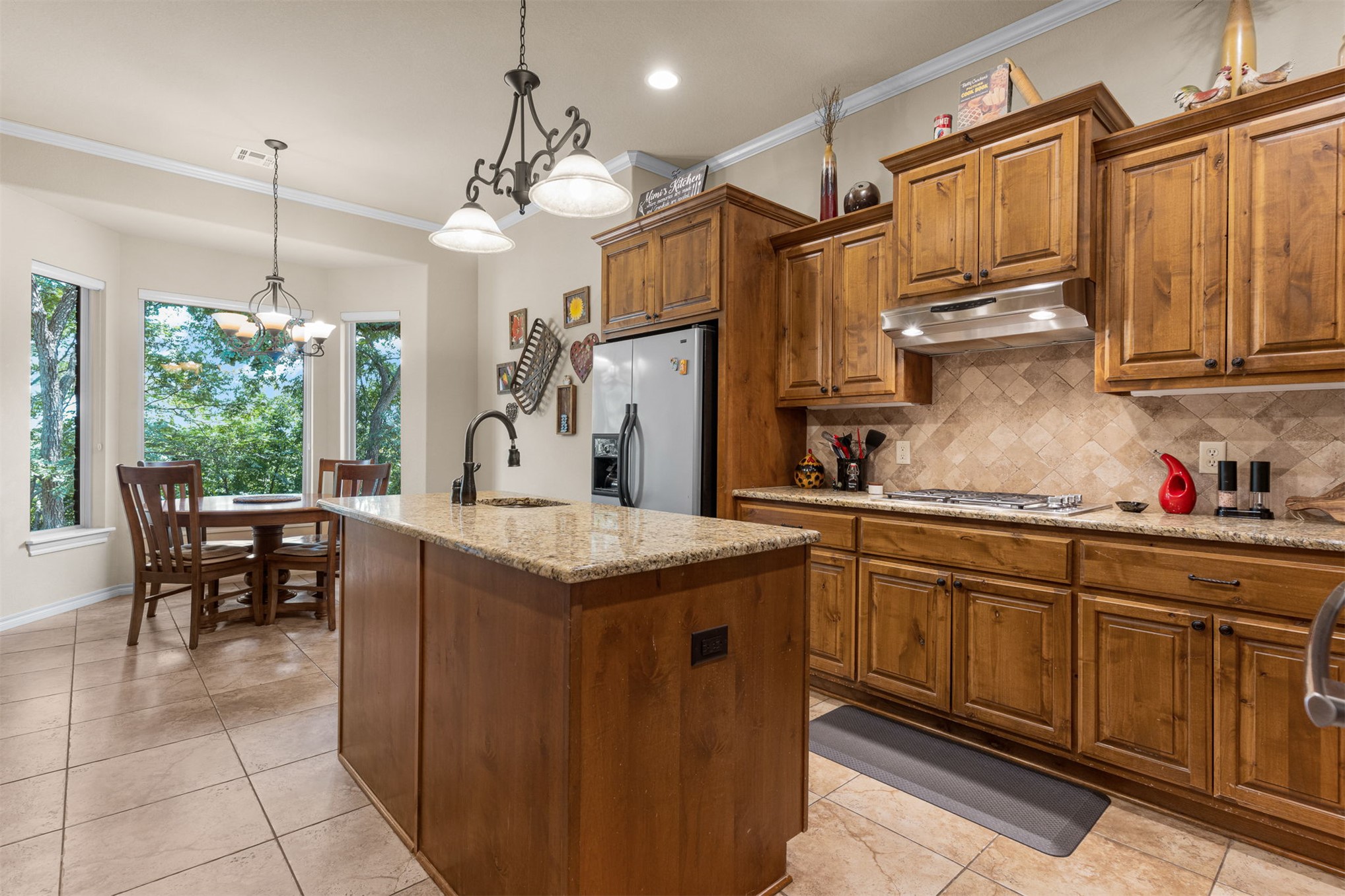 22013 Countryside Drive Property Photo 22
