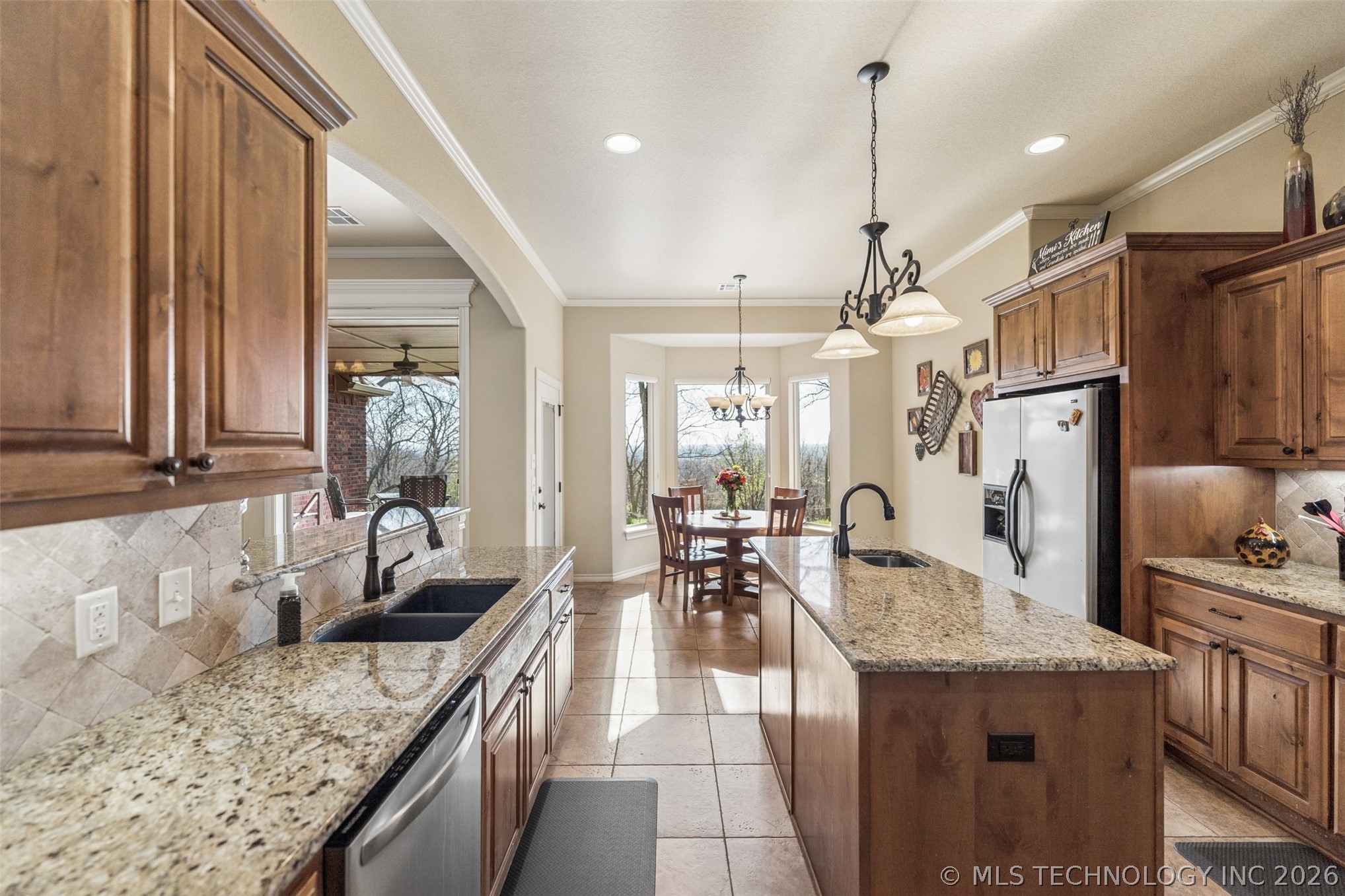 22013 Countryside Drive Property Photo 25
