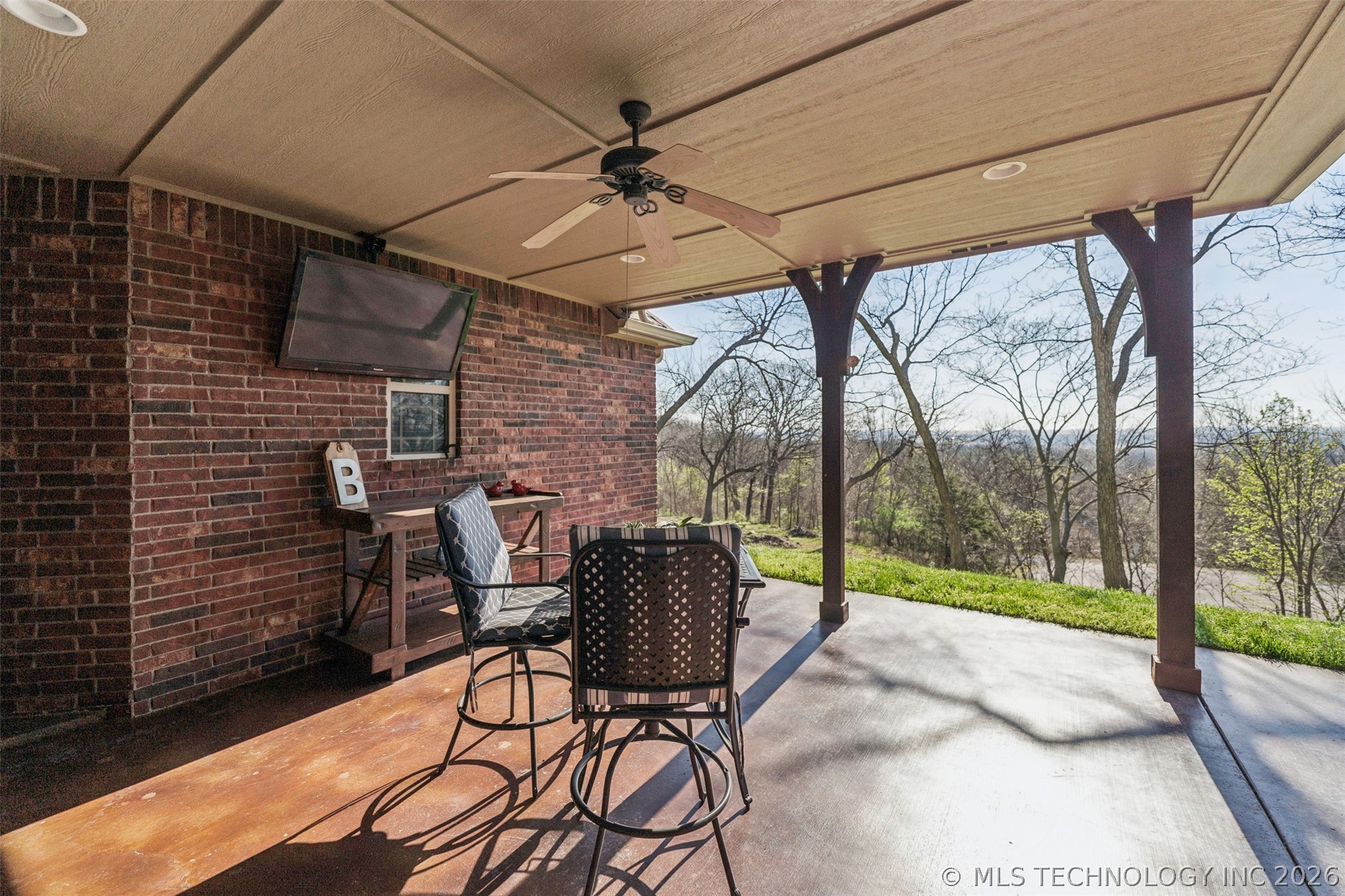 22013 Countryside Drive Property Photo 65