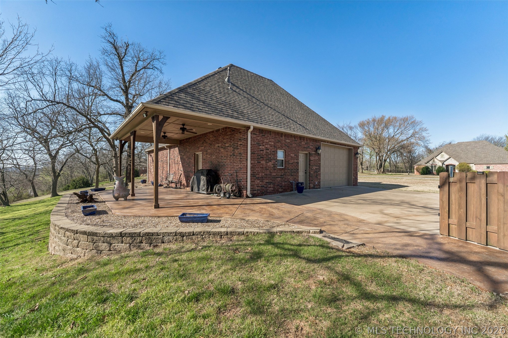 22013 Countryside Drive Property Photo 79