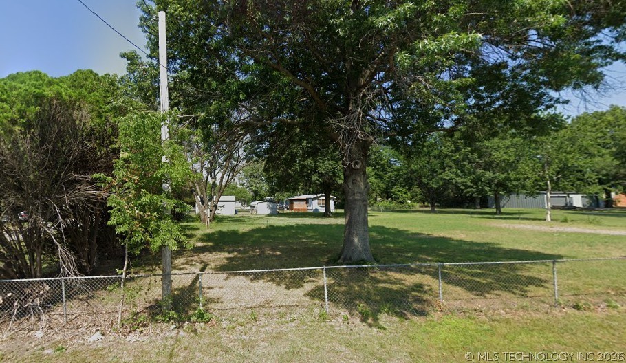 215 S 4th Street Property Photo 4