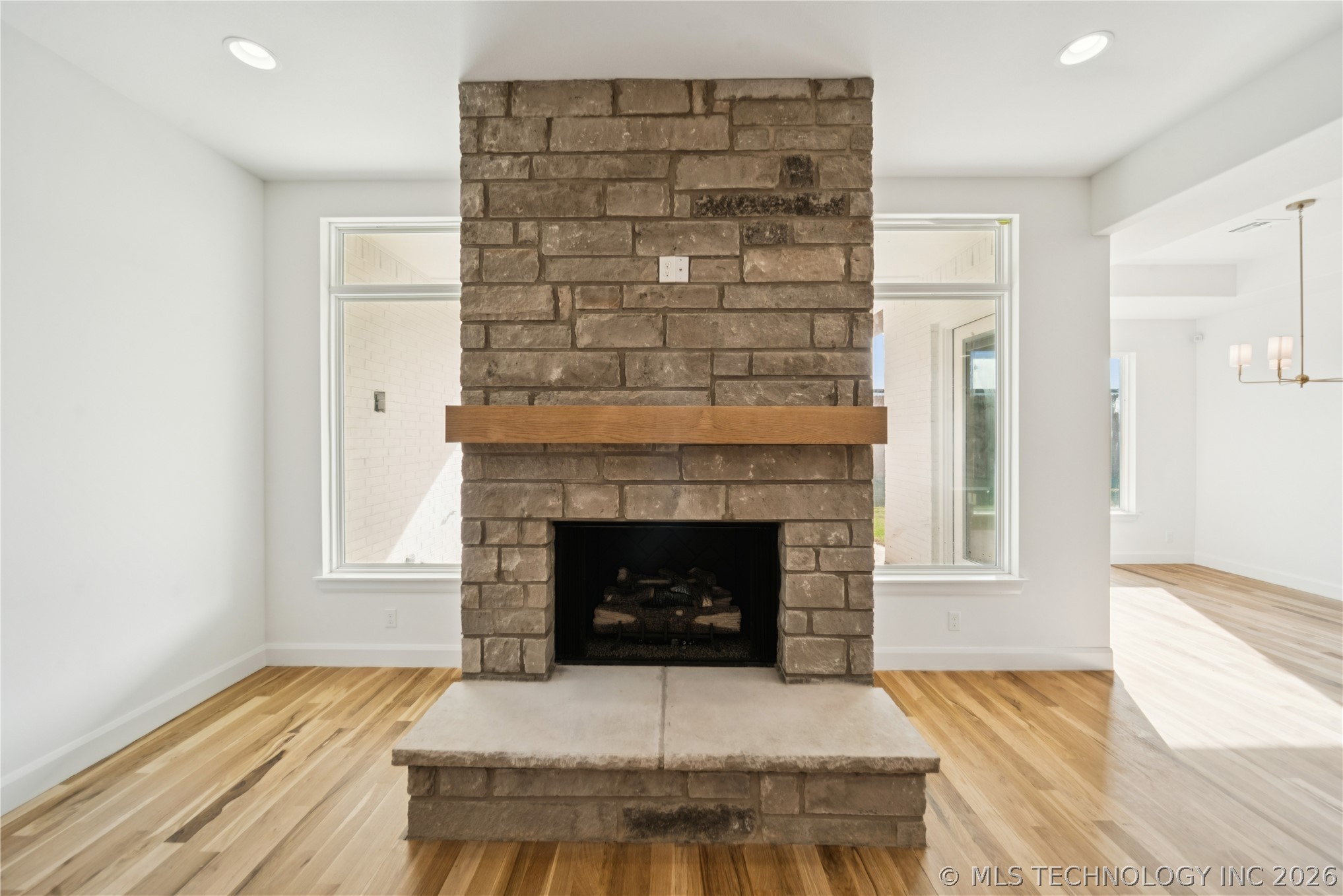 9712 E 132nd Street Property Photo 12