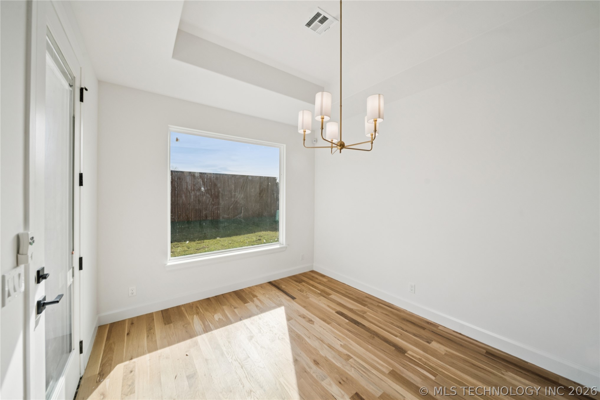 9712 E 132nd Street Property Photo 13