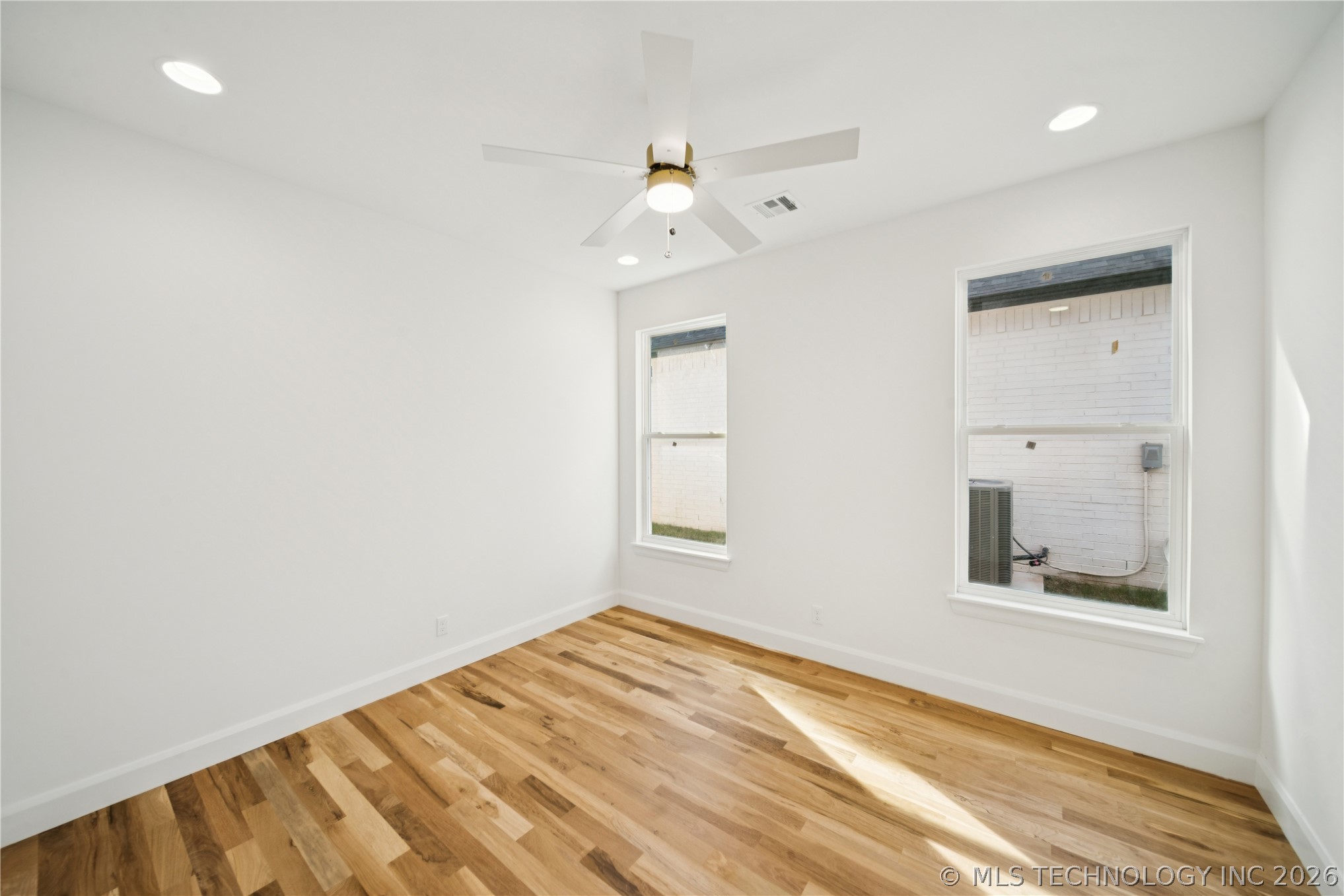 9712 E 132nd Street Property Photo 26