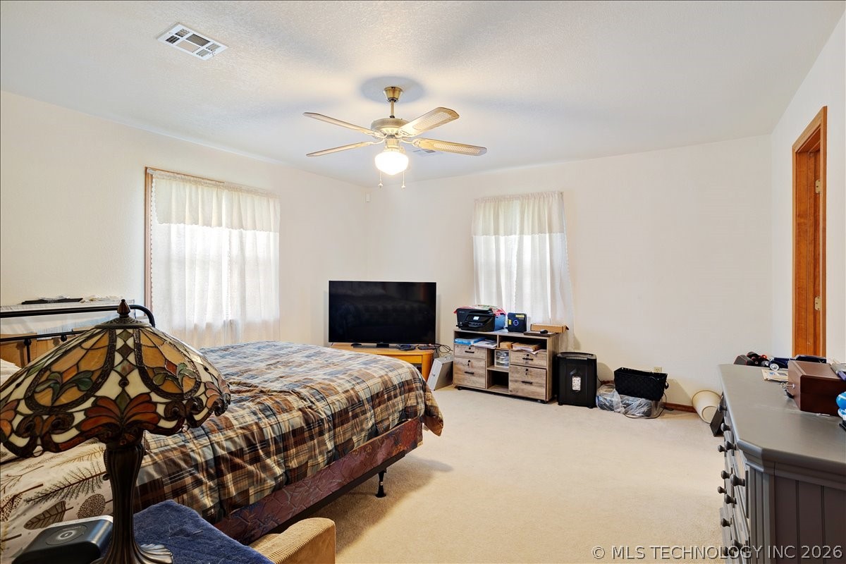 306 Se 4th Street Property Photo 15