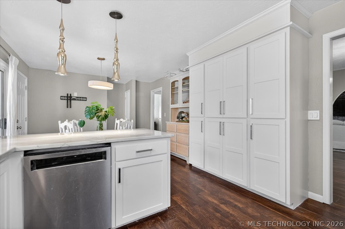 725 Kenwood Drive Property Photo 19