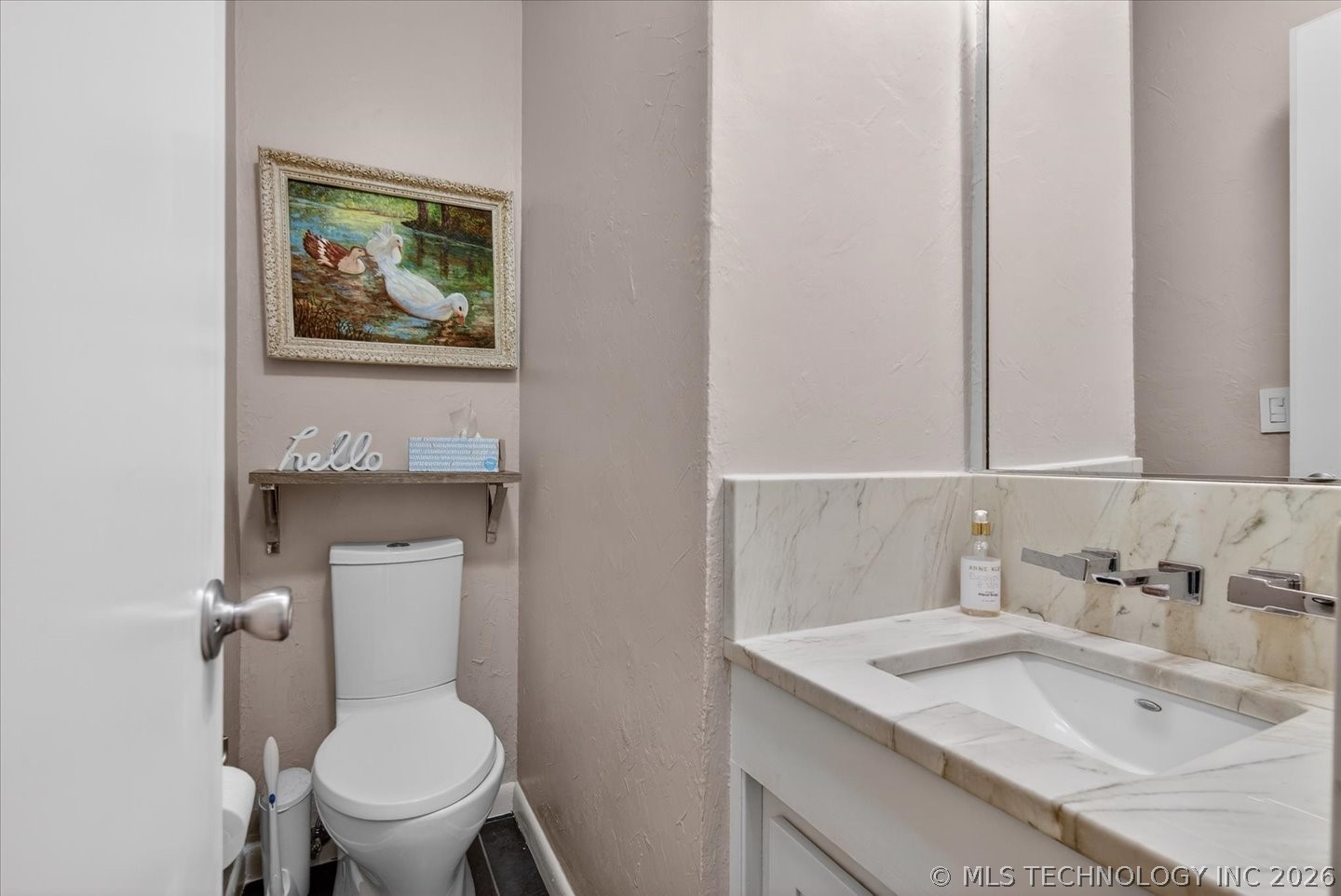 725 Kenwood Drive Property Photo 23
