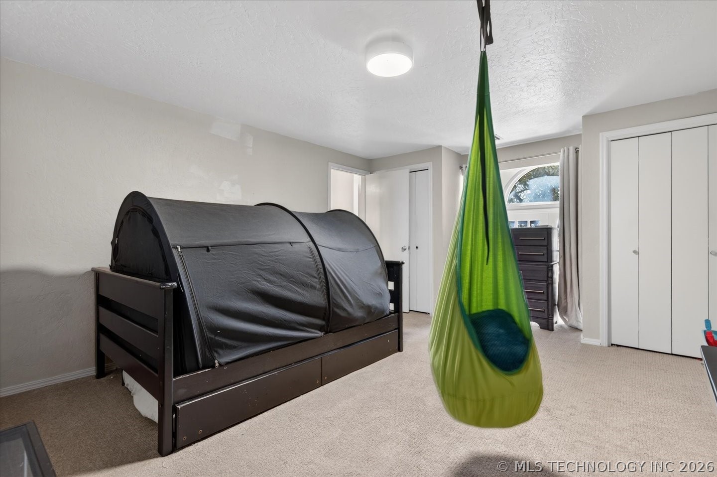 725 Kenwood Drive Property Photo 29