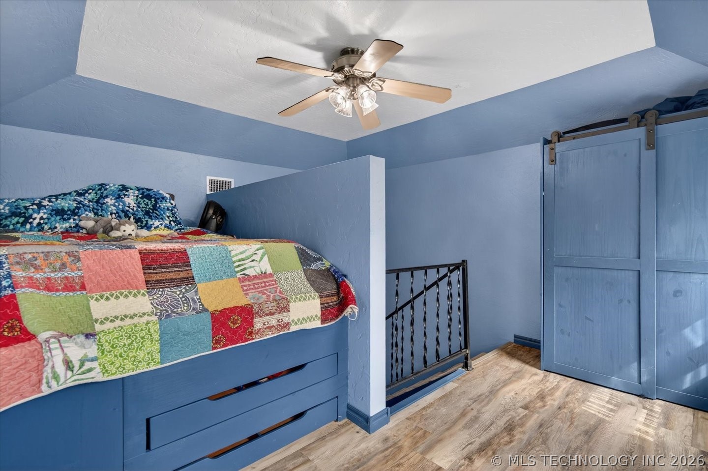 725 Kenwood Drive Property Photo 34